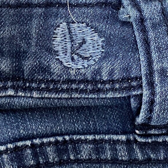 Kensie Jeans High Rise Cut-Off Bermuda Stretch Denim Blue Jean Shorts Size 4/27 - Picture 3 of 7